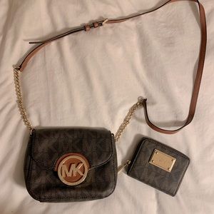 Michael Kors Crossbody & Matching Wallet